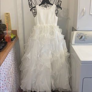 David’s bridal beautiful girls dress!